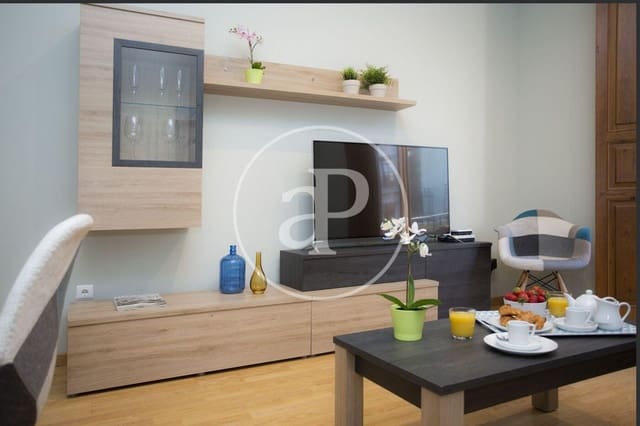 1 soveværelse Lejlighed til leje i Sant Francesc, Valencia by - € 1.250 (Ref: 9755799)