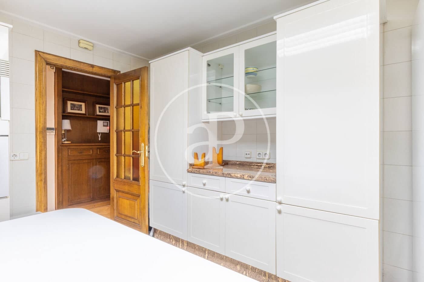 4 soveværelse Lejlighed til leje i Valencia by - € 2.500 (Ref: 9758868)