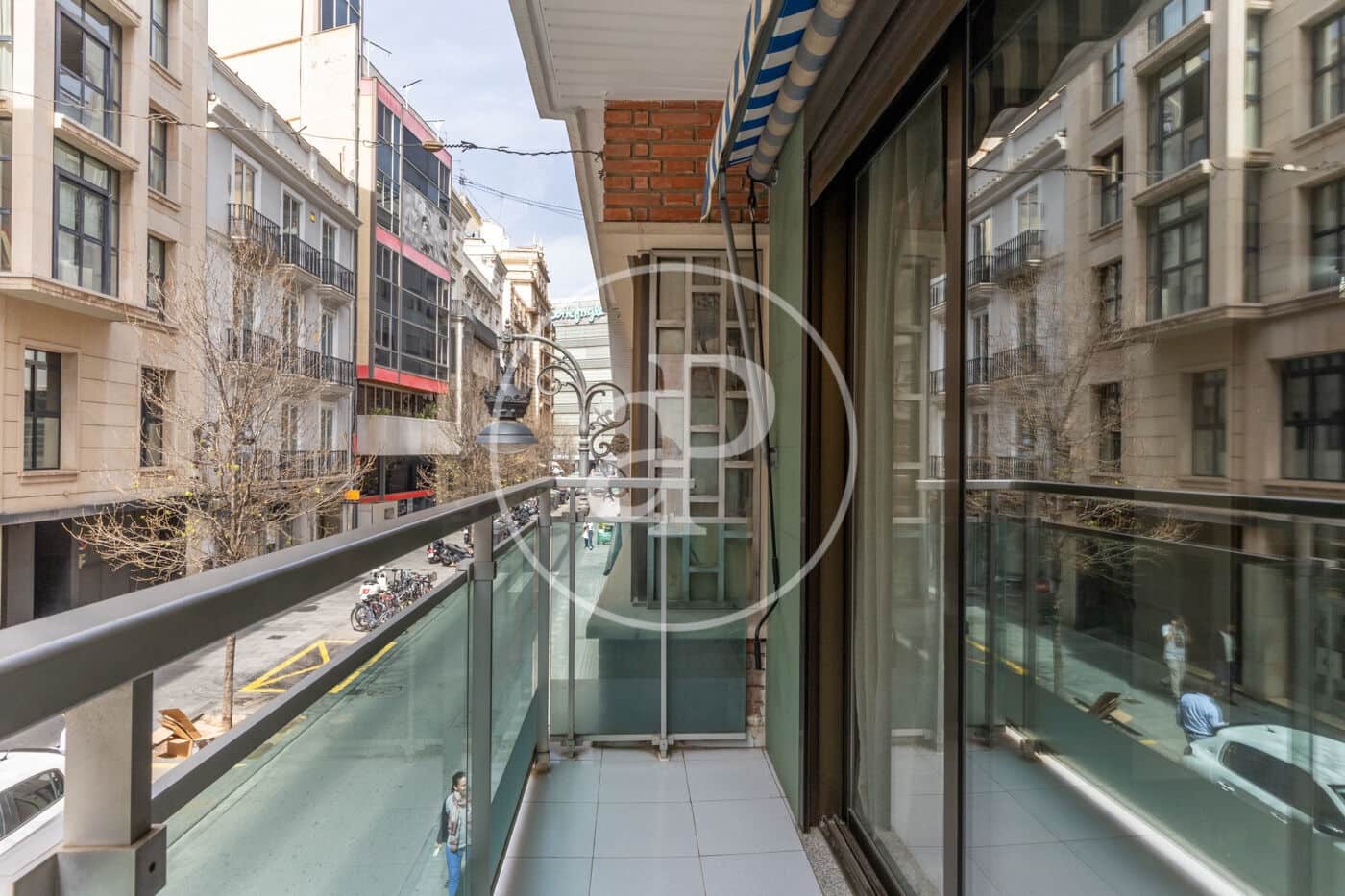 4 soveværelse Lejlighed til leje i Valencia by - € 2.500 (Ref: 9758868)