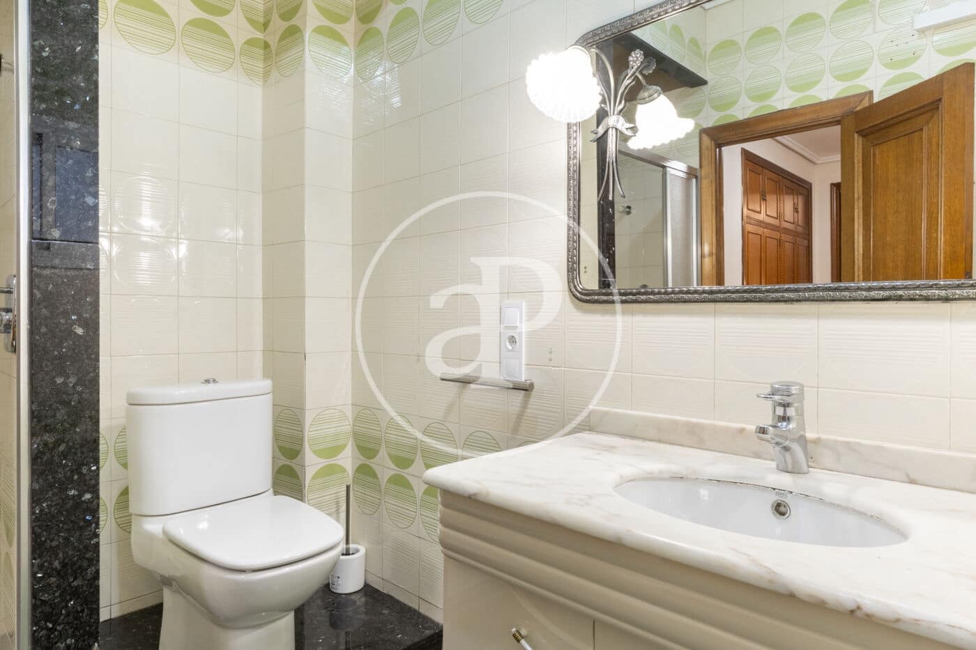 4 soveværelse Lejlighed til leje i Valencia by - € 2.500 (Ref: 9758868)