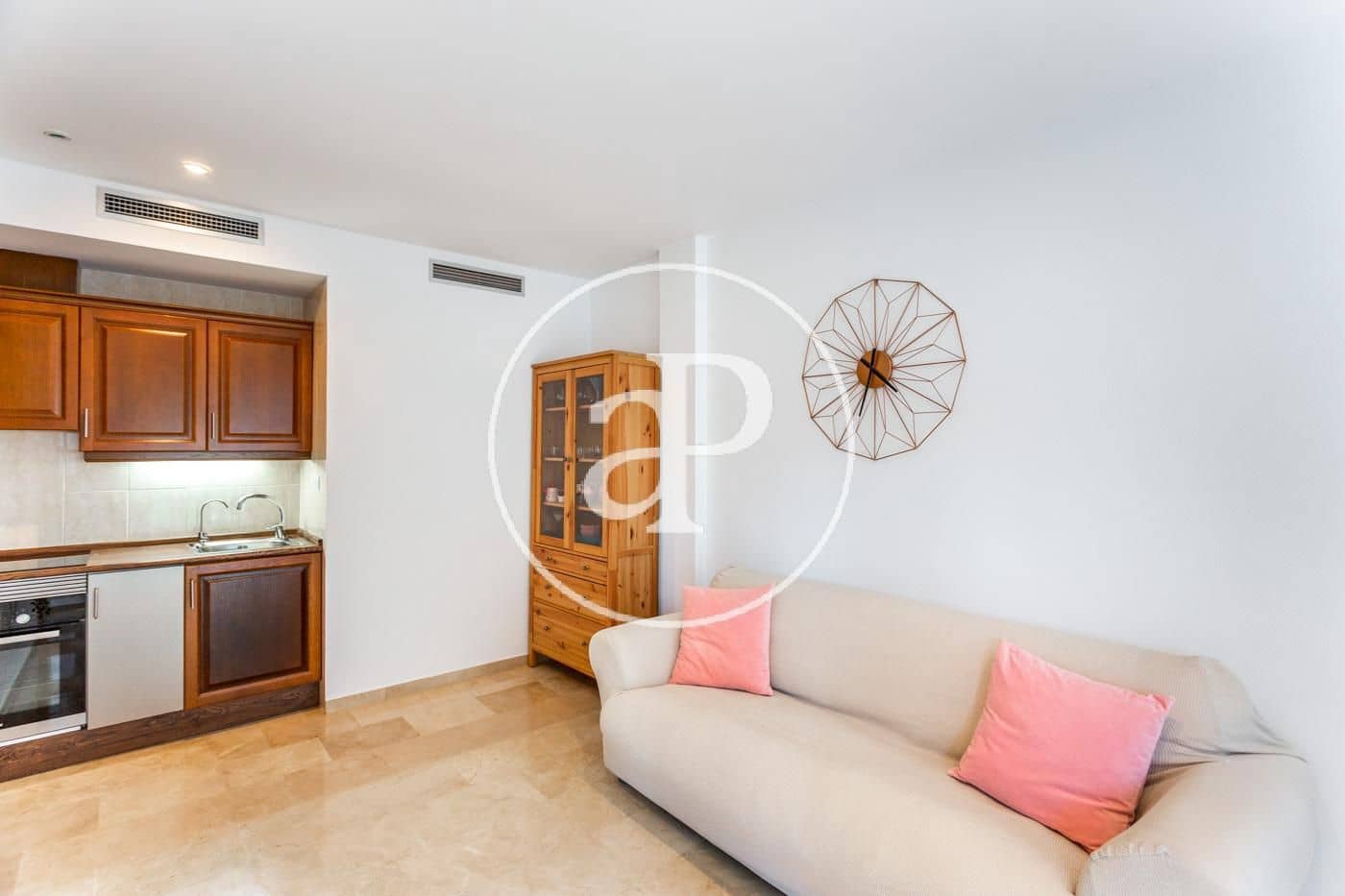 Appartement de 2 chambres à louer à Chiva avec piscine - 1 200 € (Ref: 9758869)