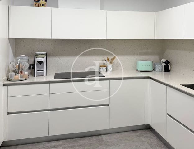 2 slaapkamer Appartement te koop in La Gran Via, Valencia stad - € 570.000 (Ref: 9758870)
