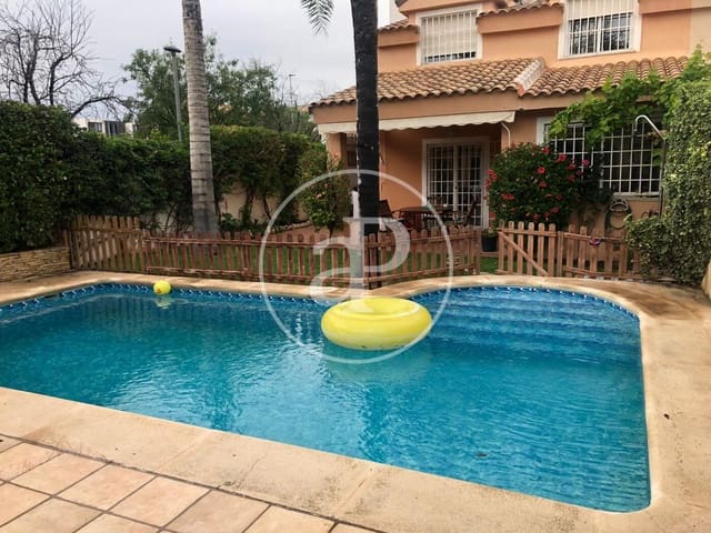 4 sypialnia Willa do wynajęcia w La Pobla de Vallbona z basenem - 2 200 € (Ref: 9758871)