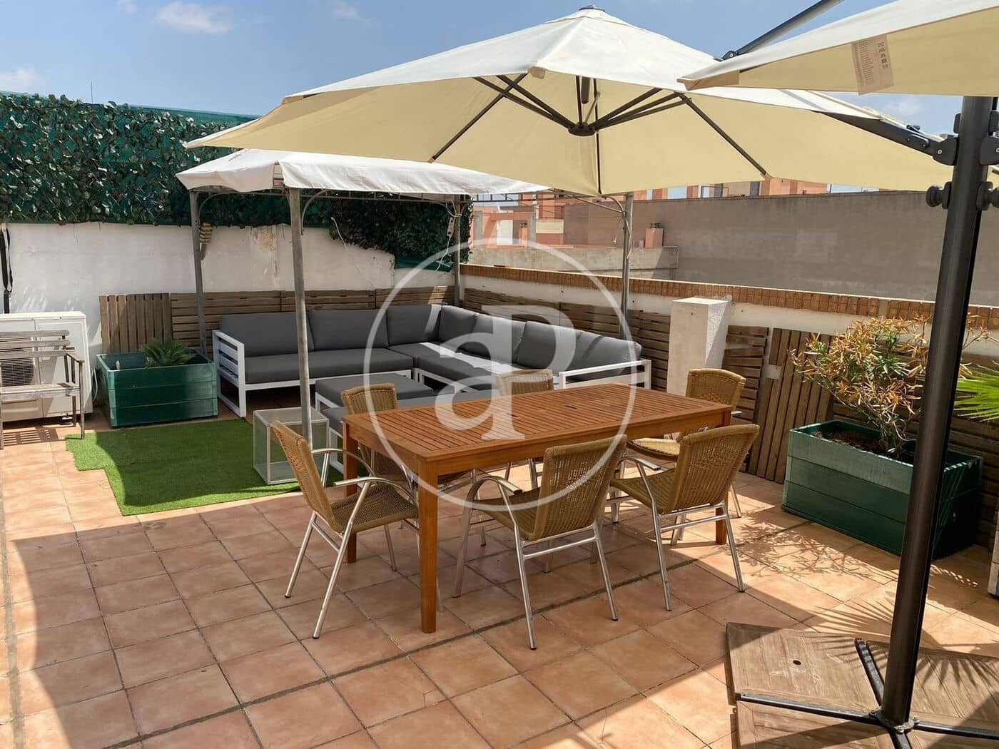 2 bedroom Penthouse for rent in Torrent with pool - € 1,800 (Ref: 9762055)