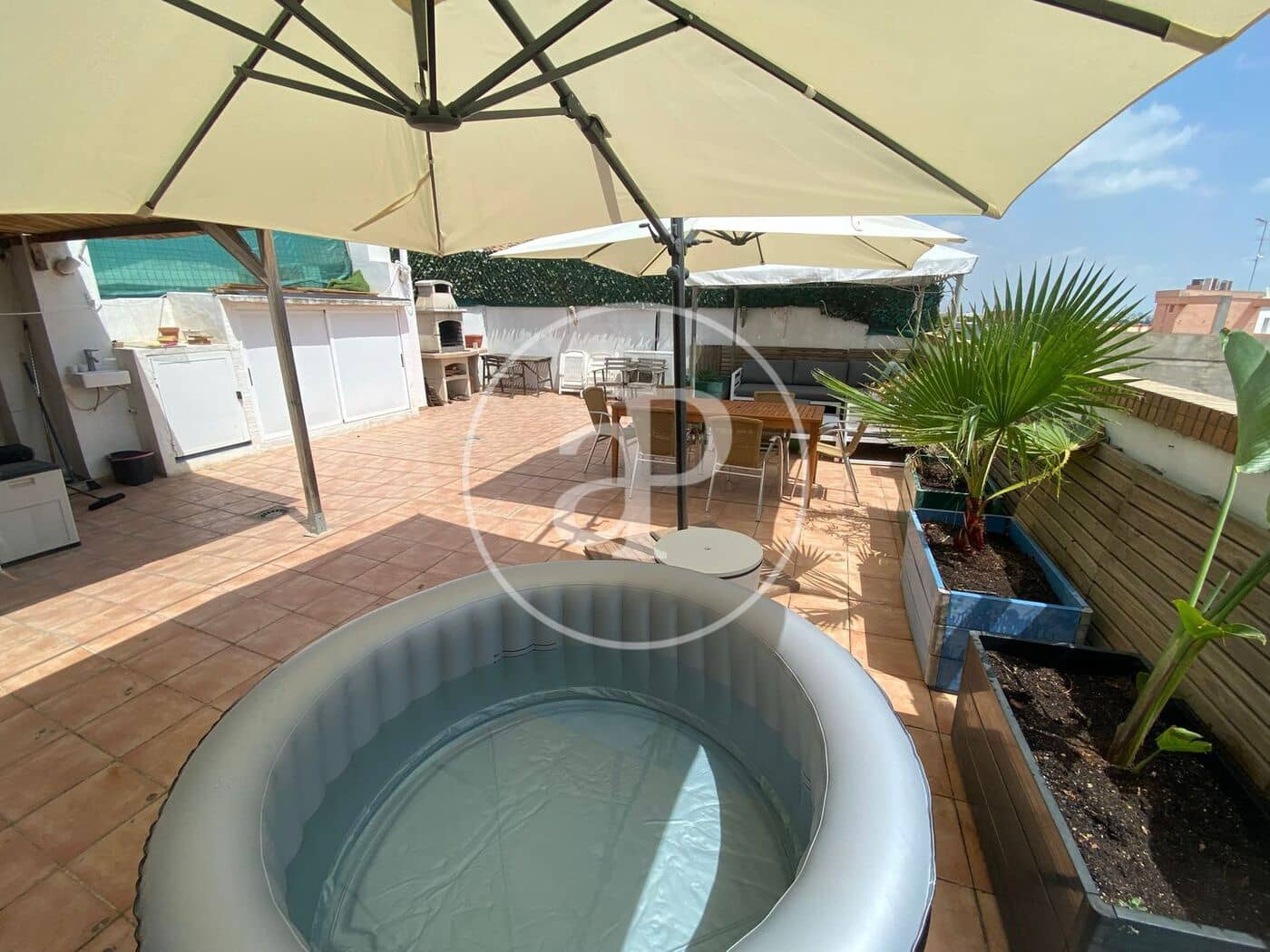 2 bedroom Penthouse for rent in Torrent with pool - € 1,800 (Ref: 9762055)