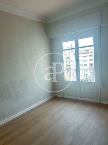 5 camera da letto Appartamento da affittare in La Gran Via, Valencia città - 2.800 € (Rif: 9762056)