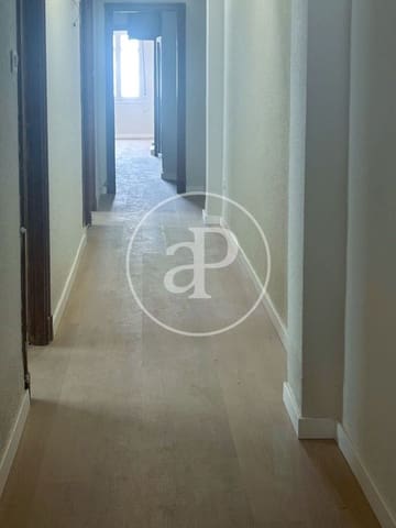 5 camera da letto Appartamento da affittare in La Gran Via, Valencia città - 2.800 € (Rif: 9762056)