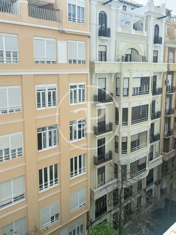 5 camera da letto Appartamento da affittare in La Gran Via, Valencia città - 2.800 € (Rif: 9762056)