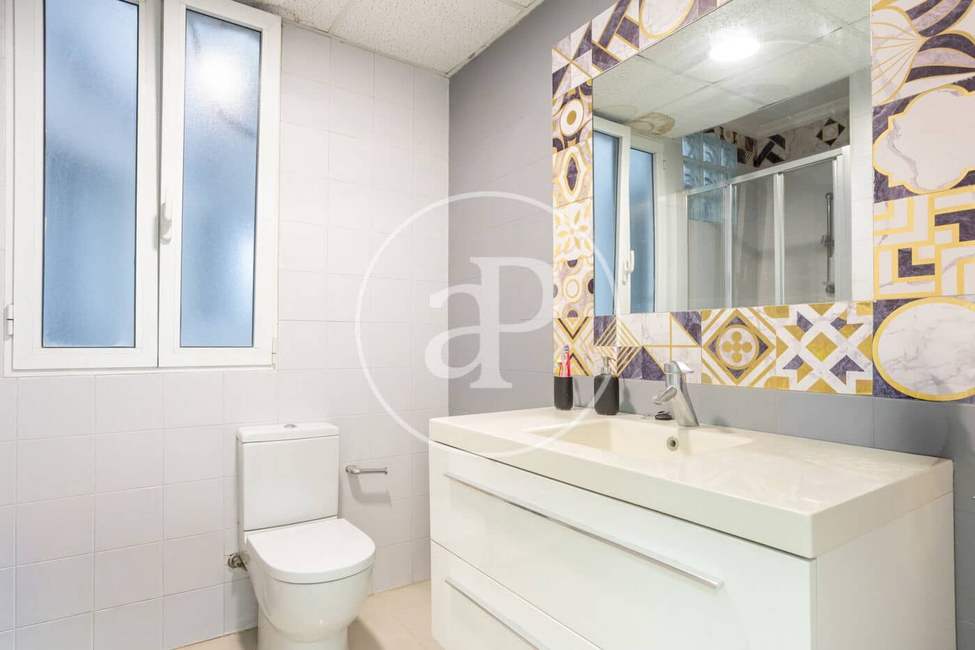 4 bedroom Apartment for rent in Valencia city - € 2,500 (Ref: 9762057)