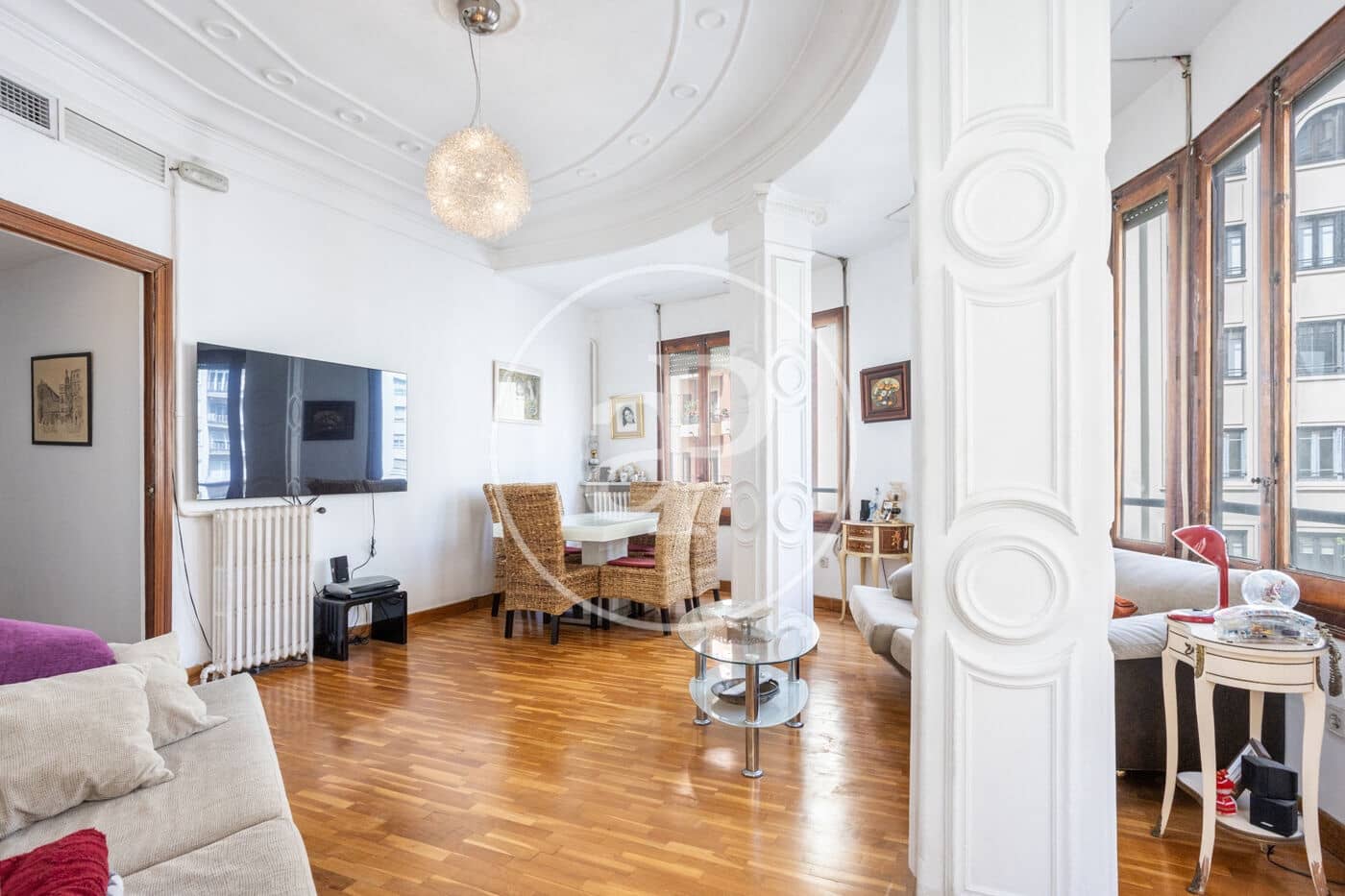 4 bedroom Apartment for rent in Valencia city - € 2,500 (Ref: 9762057)