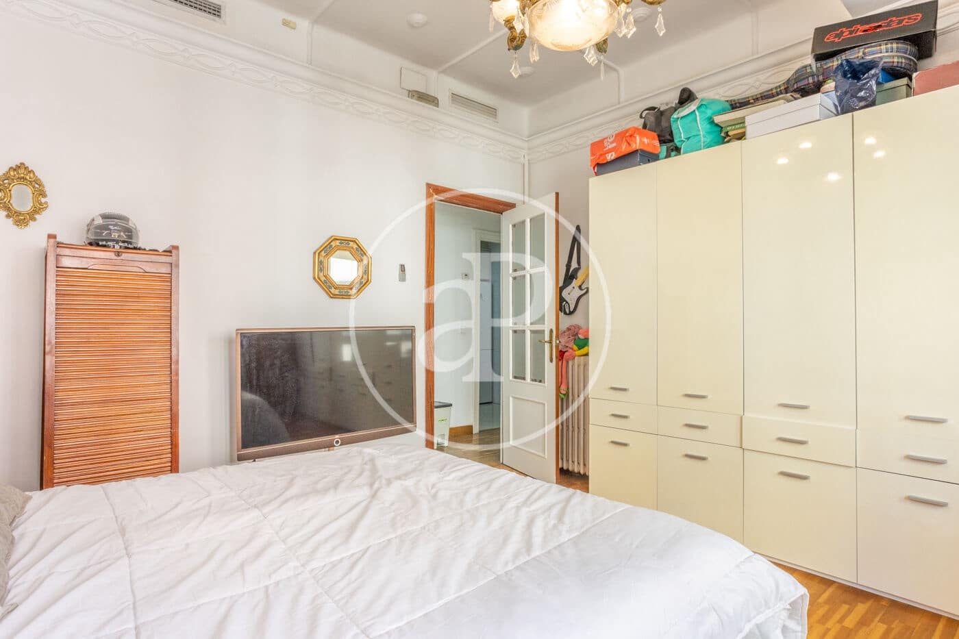 4 bedroom Apartment for rent in Valencia city - € 2,500 (Ref: 9762057)