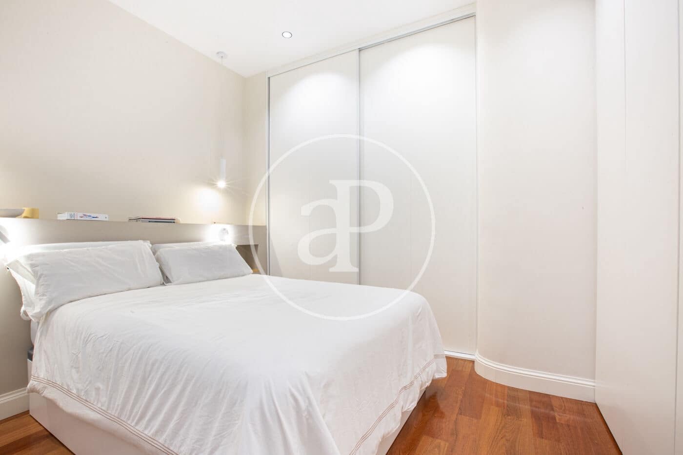 3 bedroom Apartment for sale in Valencia city - € 820,000 (Ref: 9762058)