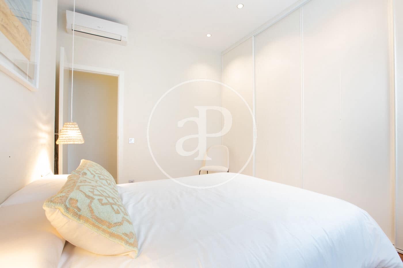 3 bedroom Apartment for sale in Valencia city - € 820,000 (Ref: 9762058)