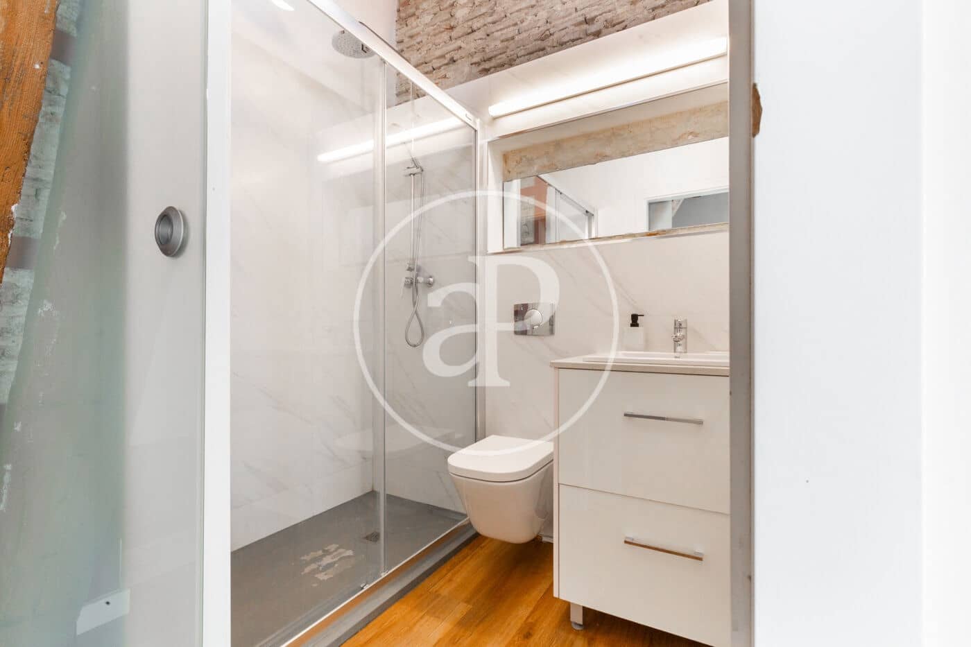 1 soverom Penthouse til leie i Valencia by - € 1 600 (Ref: 9773151)