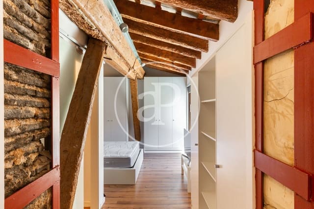 1 soverom Penthouse til leie i El Pilar, Valencia by - € 1 600 (Ref: 9773151)