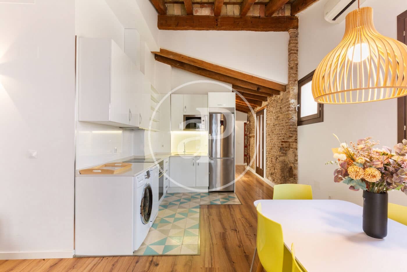 1 soverom Penthouse til leie i Valencia by - € 1 600 (Ref: 9773151)