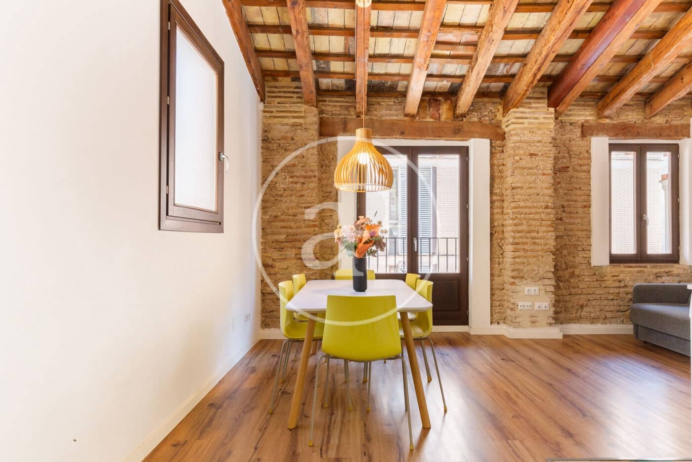 1 soverom Penthouse til leie i Valencia by - € 1 600 (Ref: 9773151)