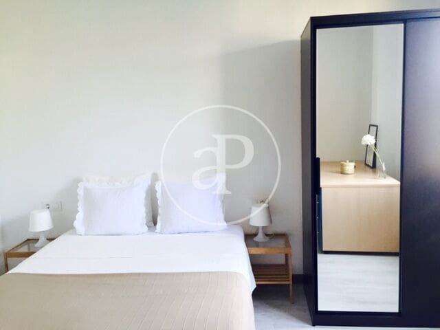 5 makuuhuone Huoneisto vuokrattavana paikassa Arrancapins, Valencia kaupunki - 2 270 € (Ref: 9773152)