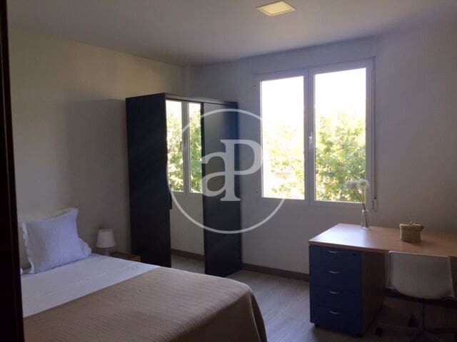 5 makuuhuone Huoneisto vuokrattavana paikassa Arrancapins, Valencia kaupunki - 2 270 € (Ref: 9773152)