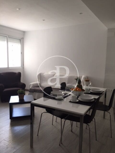 5 makuuhuone Huoneisto vuokrattavana paikassa Valencia kaupunki - 2 270 € (Ref: 9773152)