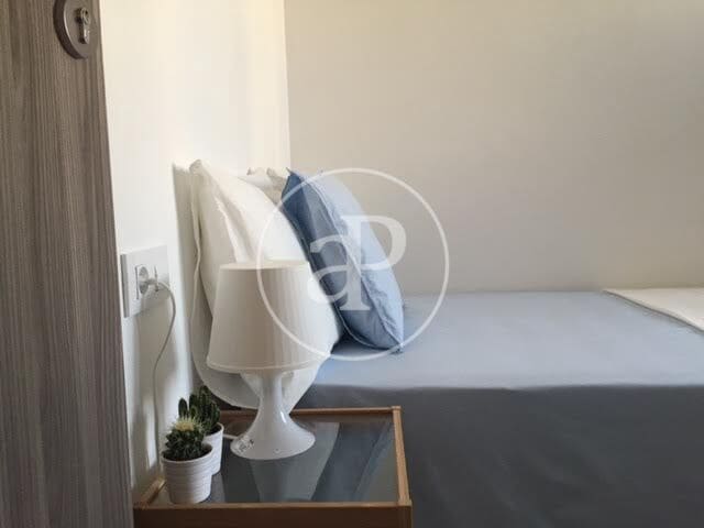 5 makuuhuone Huoneisto vuokrattavana paikassa Valencia kaupunki - 2 270 € (Ref: 9773152)