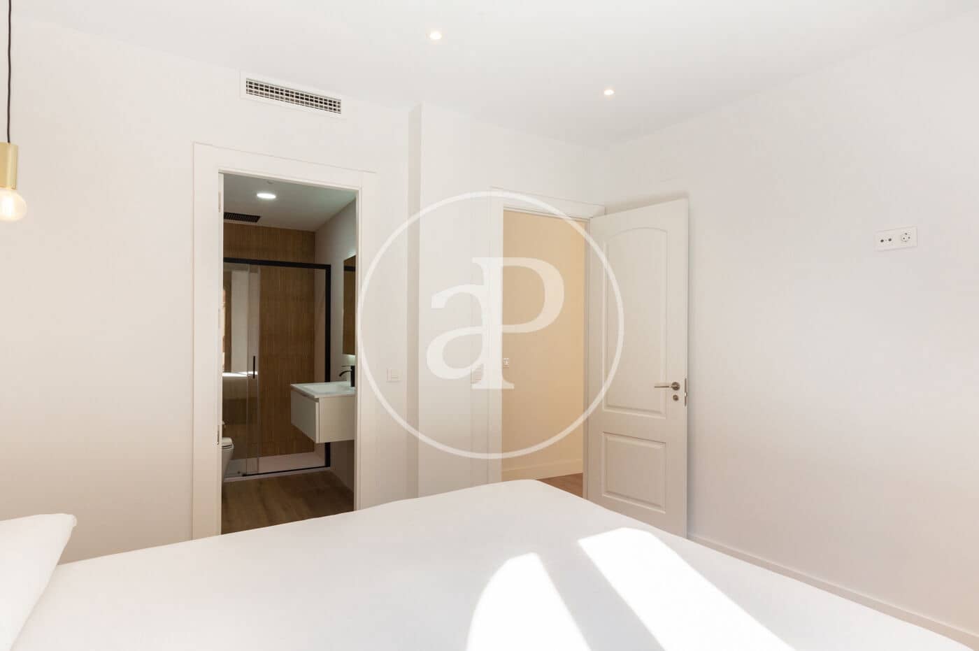 2 soveværelse Lejlighed til leje i Valencia by - € 1.850 (Ref: 9773153)