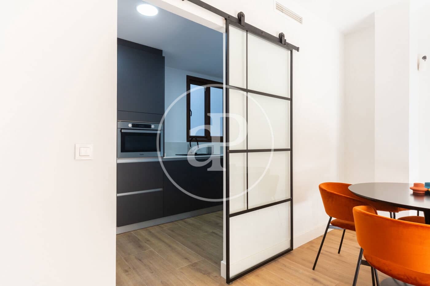 2 soveværelse Lejlighed til leje i Valencia by - € 1.850 (Ref: 9773153)