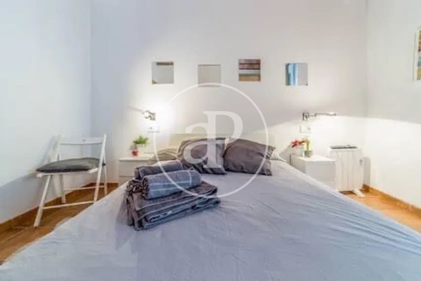 Apartamento de 2 habitaciones en València ciudad en alquiler - 1.700 € (Ref: 9773154)