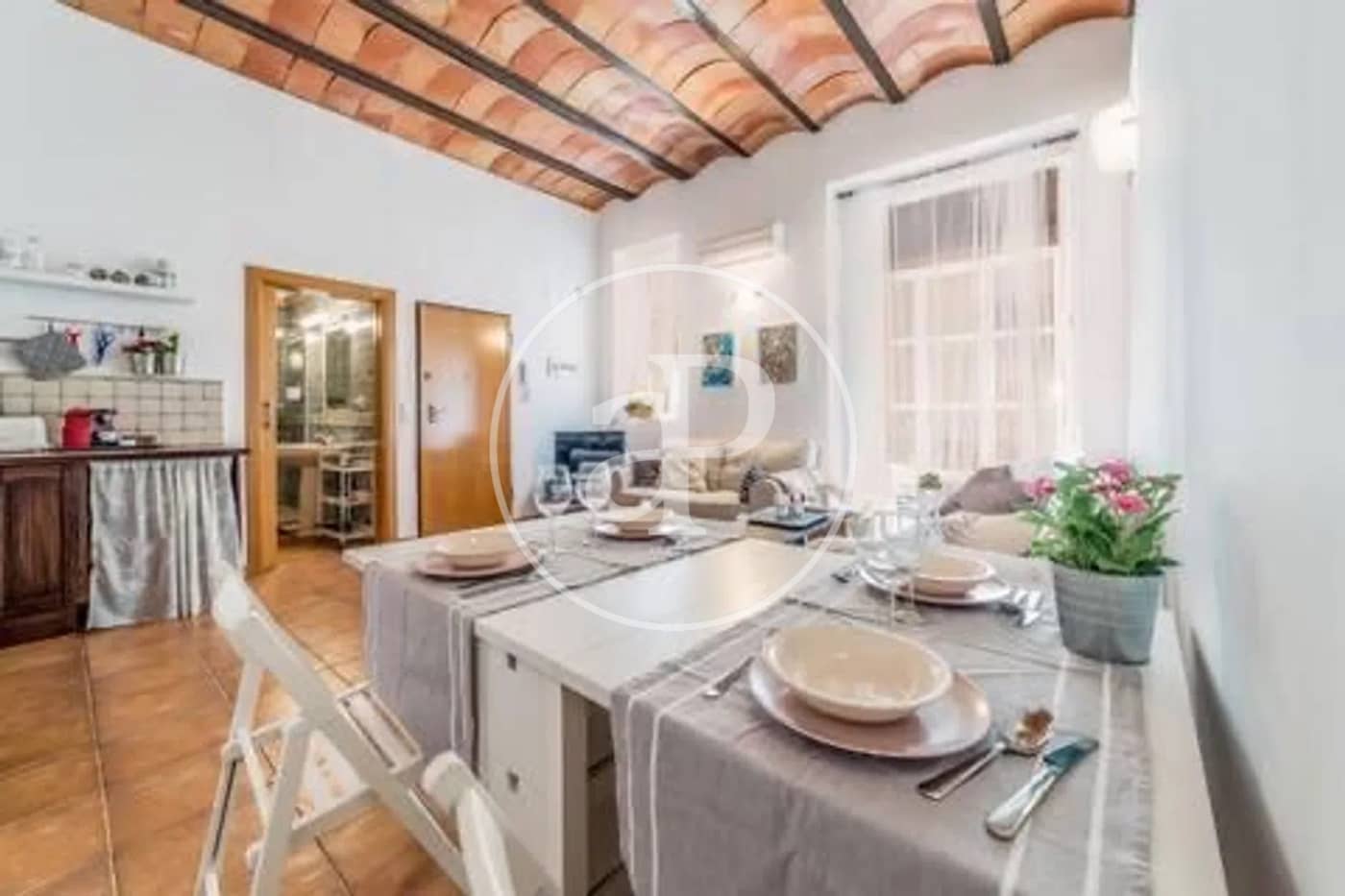 Apartamento de 2 habitaciones en València ciudad en alquiler - 1.700 € (Ref: 9773154)