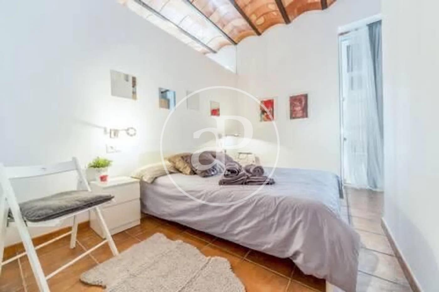 Apartamento de 2 habitaciones en València ciudad en alquiler - 1.700 € (Ref: 9773154)