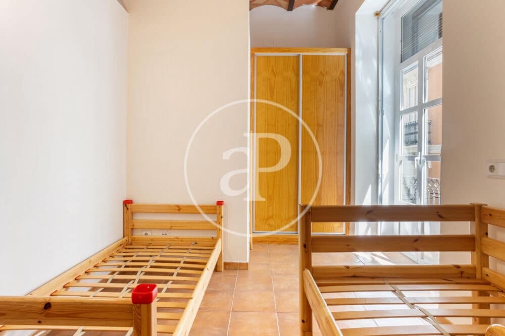 2 makuuhuone Huoneisto vuokrattavana paikassa Valencia kaupunki - 1 500 € (Ref: 9773154)