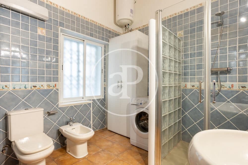 2 makuuhuone Huoneisto vuokrattavana paikassa Valencia kaupunki - 1 500 € (Ref: 9773154)
