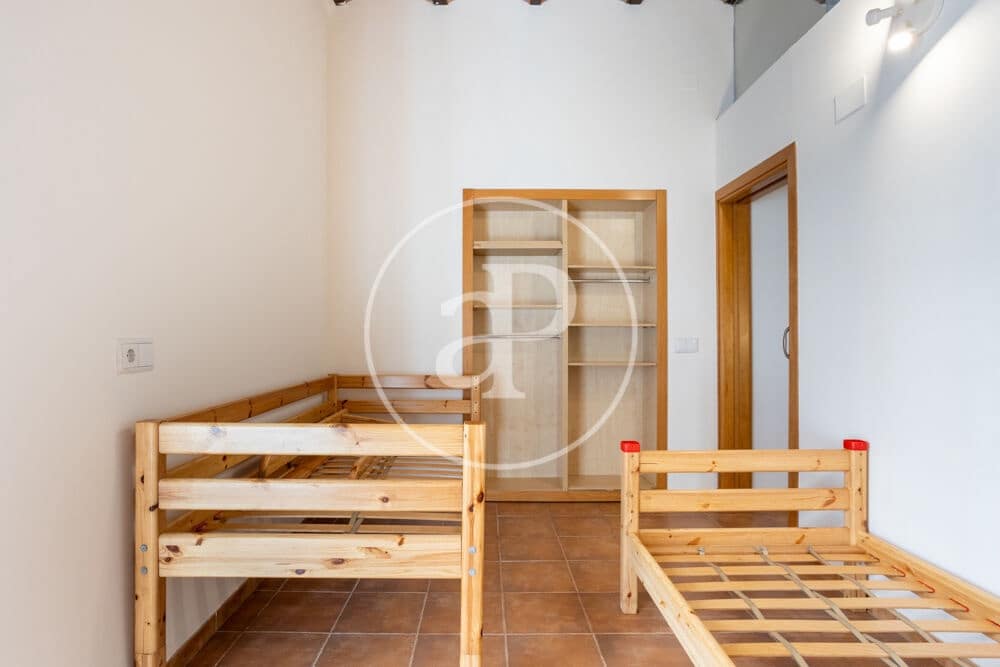 2 makuuhuone Huoneisto vuokrattavana paikassa Valencia kaupunki - 1 500 € (Ref: 9773154)