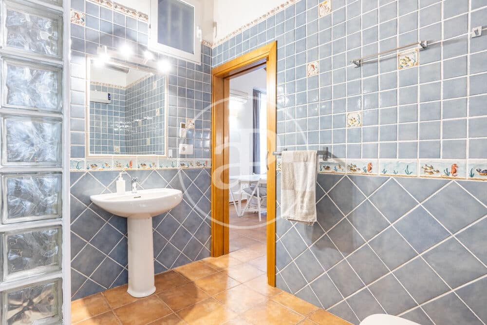 2 makuuhuone Huoneisto vuokrattavana paikassa Valencia kaupunki - 1 500 € (Ref: 9773154)