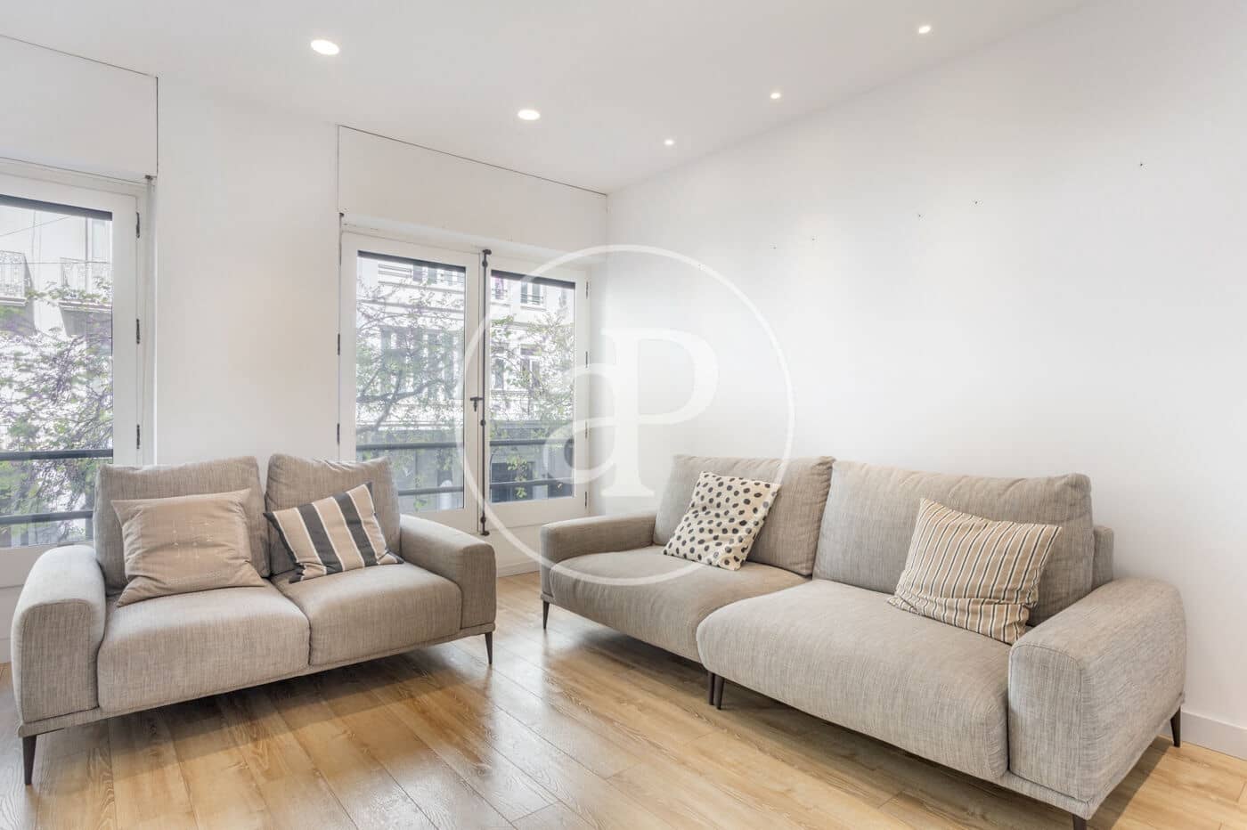 3 sovrum Lägenhet att hyra i Valencia stad - 2 500 € (Ref: 9778256)