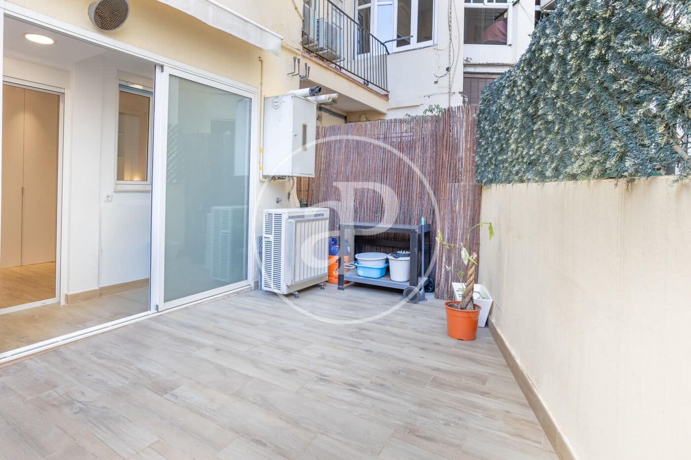 3 sovrum Lägenhet att hyra i Valencia stad - 2 500 € (Ref: 9778256)