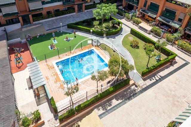 3 camera da letto Appartamento da affittare in Aiora, Valencia città con piscina garage - 1.950 € (Rif: 9778257)