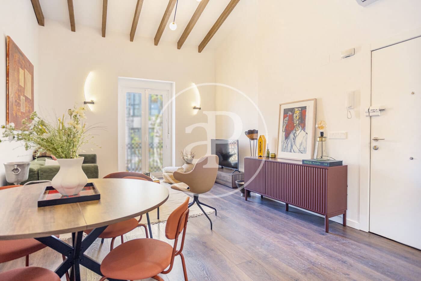 2 bedroom Apartment for rent in Valencia city - € 1,650 (Ref: 9780670)