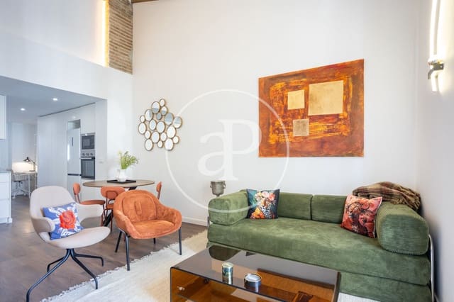 2 slaapkamer Appartement te huur in Russafa, Valencia stad - € 1.650 (Ref: 9780670)