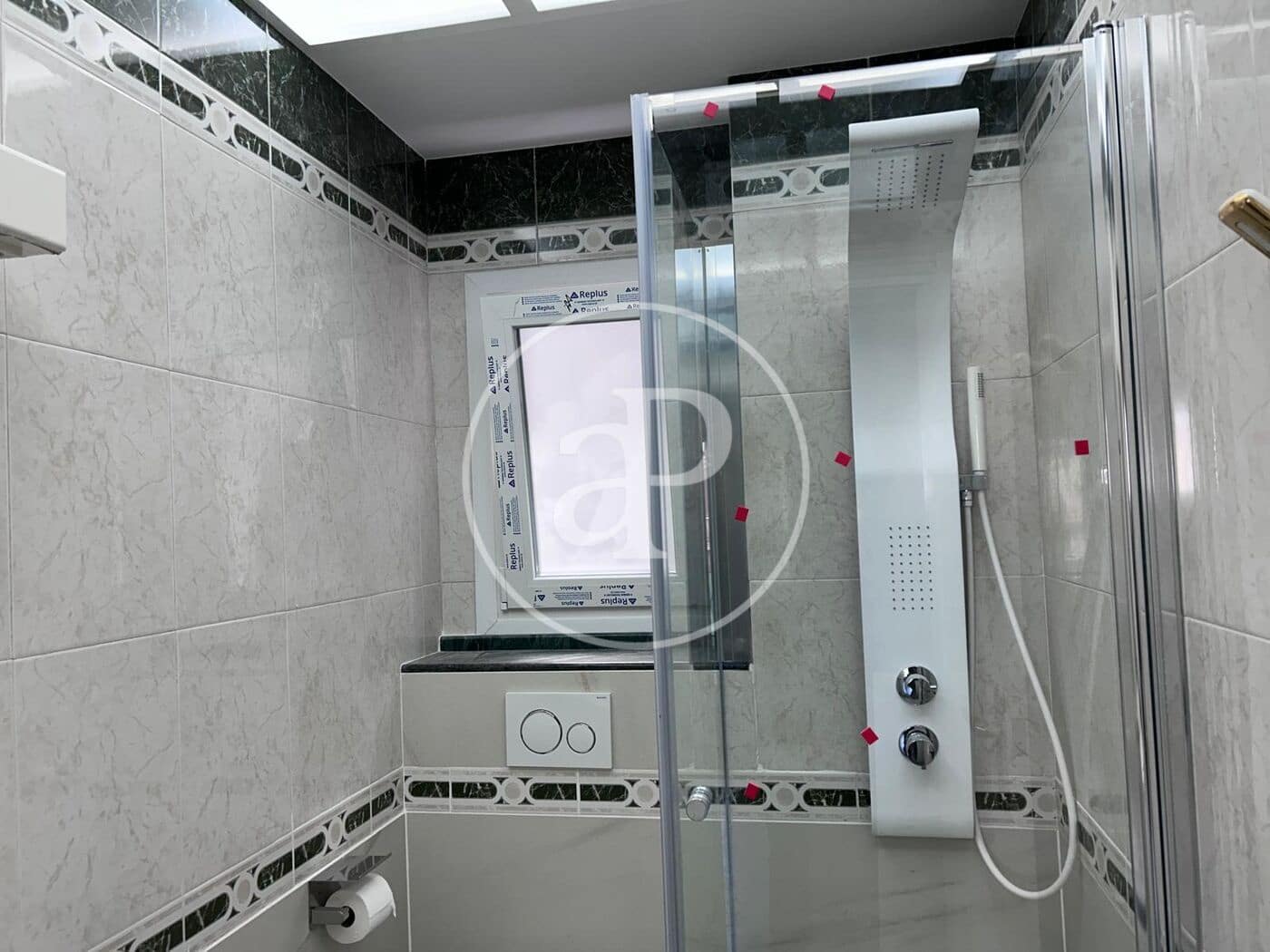 3 camera da letto Appartamento da affittare in Valencia citta - 1.500 € (Rif: 9784535)
