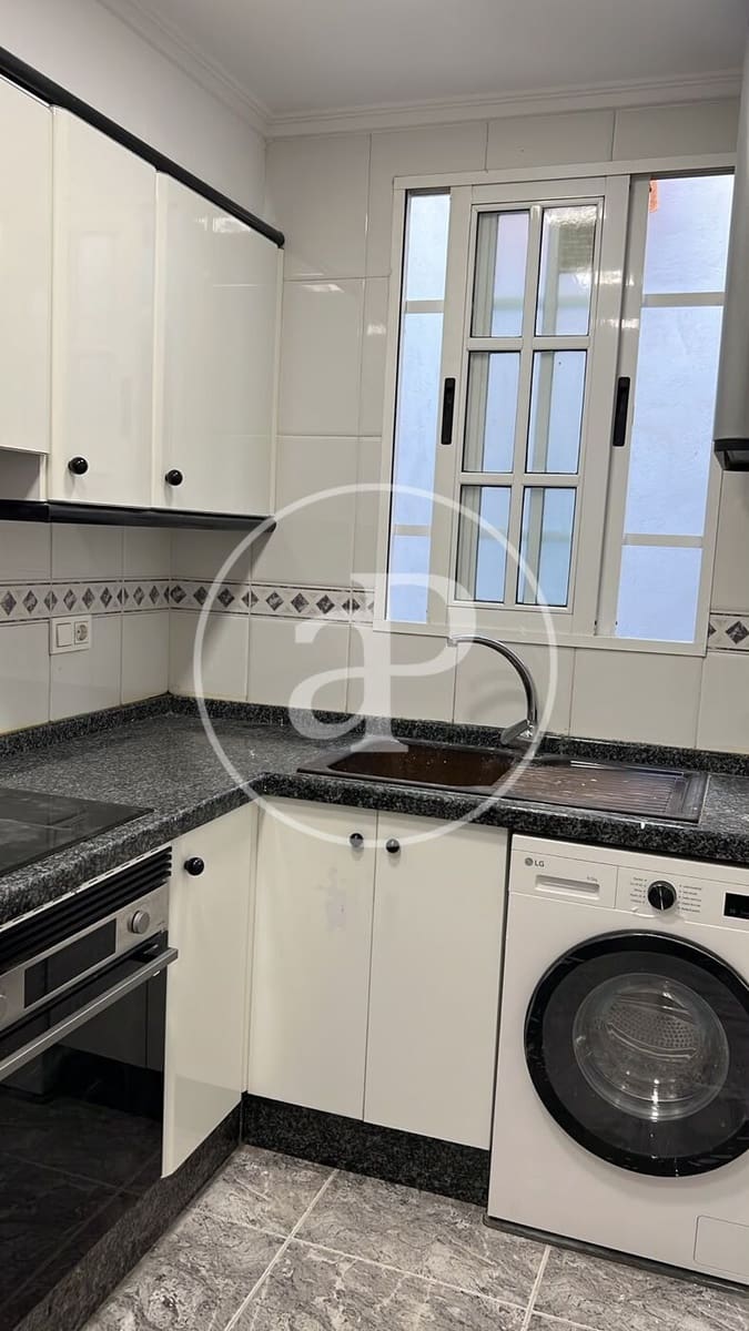 3 camera da letto Appartamento da affittare in Valencia citta - 1.500 € (Rif: 9784535)