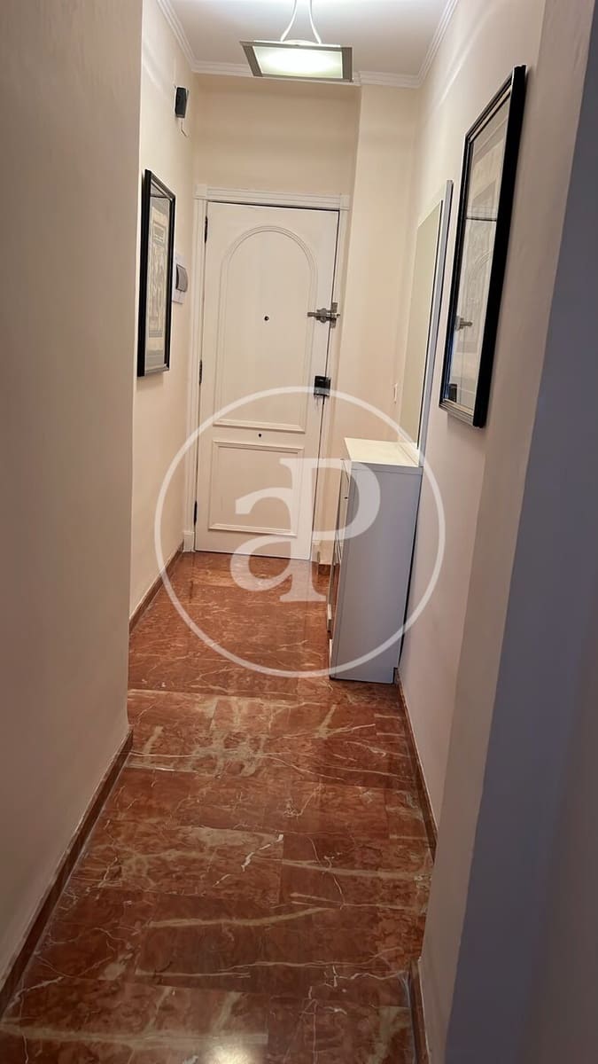 3 camera da letto Appartamento da affittare in Valencia citta - 1.500 € (Rif: 9784535)