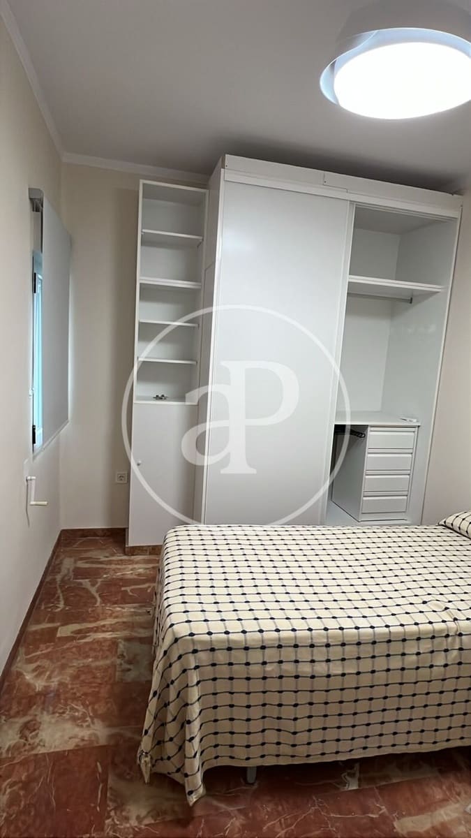 3 camera da letto Appartamento da affittare in Valencia citta - 1.500 € (Rif: 9784535)