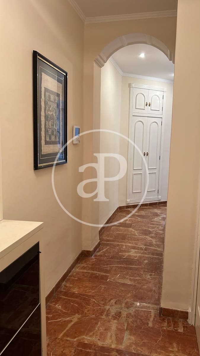 3 camera da letto Appartamento da affittare in Valencia citta - 1.500 € (Rif: 9784535)