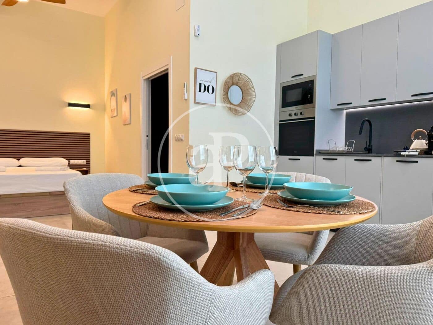 1 bedroom Villa for rent in Benimamet - € 1,300 (Ref: 9784537)