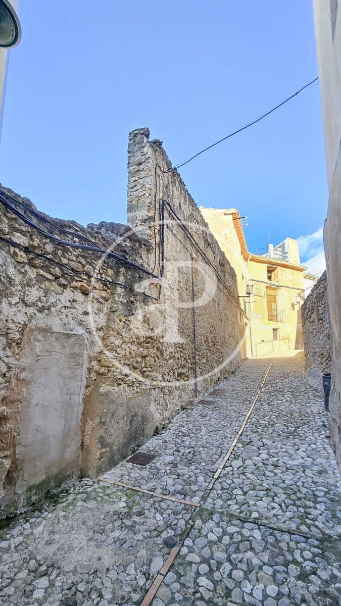 Ubebygd land til salgs i Bocairent - € 98 000 (Ref: 9784538)