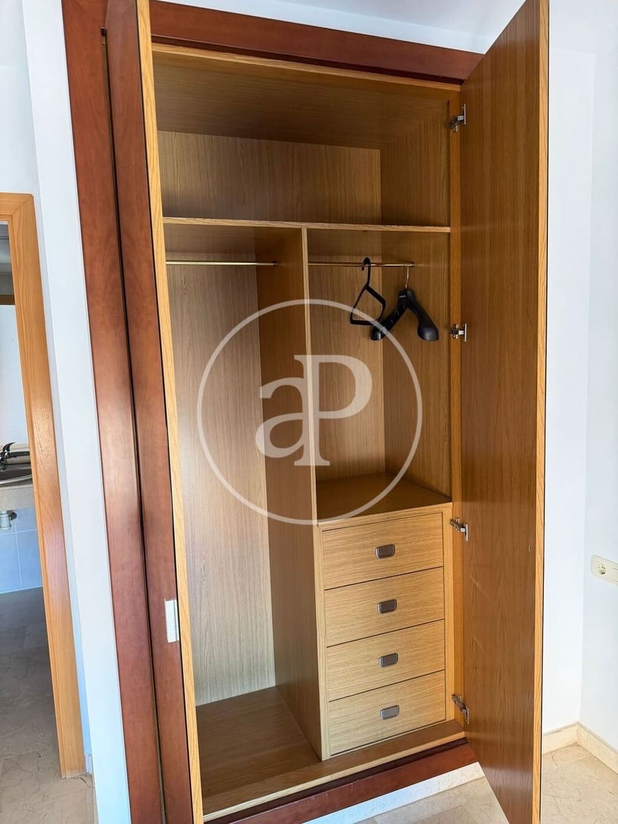 3 camera da letto Appartamento da affittare in Valencia citta con piscina garage - 2.150 € (Rif: 9788477)