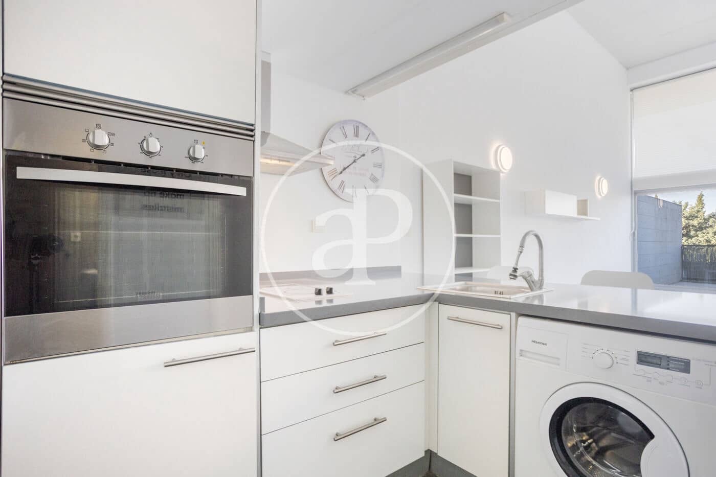 1 soverom Leilighet til leie i Valencia by med svømmebasseng garasje - € 1 100 (Ref: 9788479)