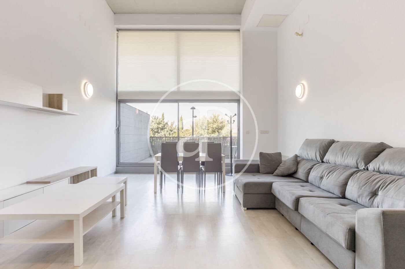 1 soverom Leilighet til leie i Valencia by med svømmebasseng garasje - € 1 100 (Ref: 9788479)