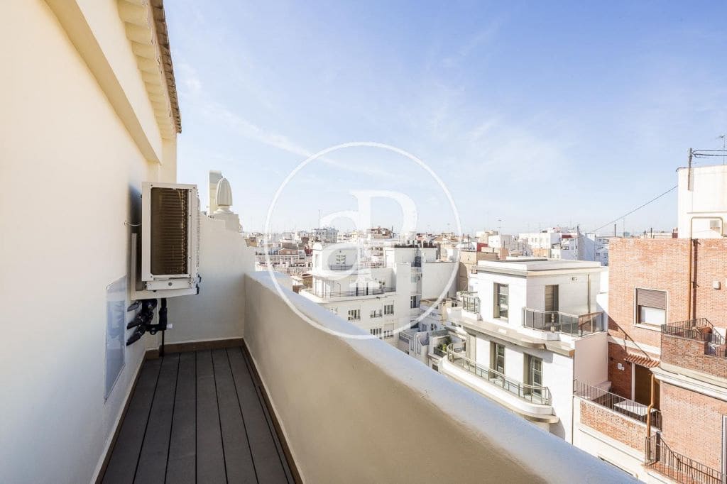 1 makuuhuone Huoneisto myytävänä paikassa Valencia kaupunki - 695 000 € (Ref: 9788480)